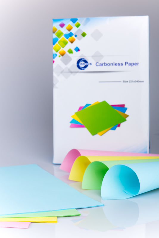 9.5 X 11in 55gsm CB CFB CF Carbonless Copy Paper 100% Virgin Wood Pulp